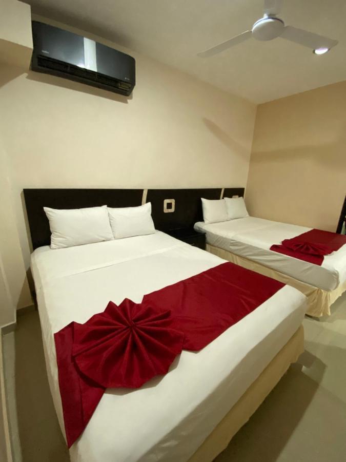 Suites La Roca By R&T Cancún Eksteriør bilde
