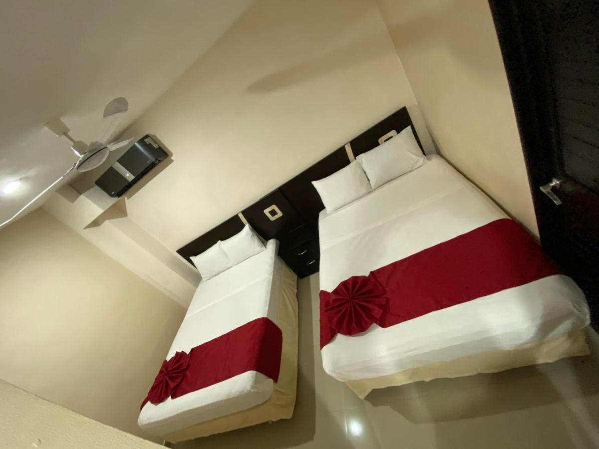 Suites La Roca By R&T Cancún Eksteriør bilde