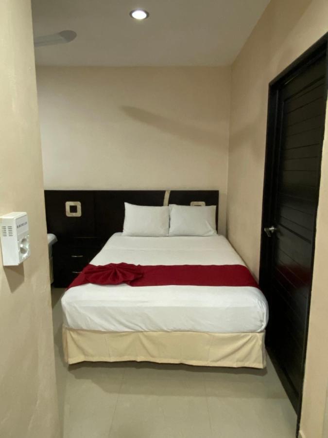 Suites La Roca By R&T Cancún Eksteriør bilde