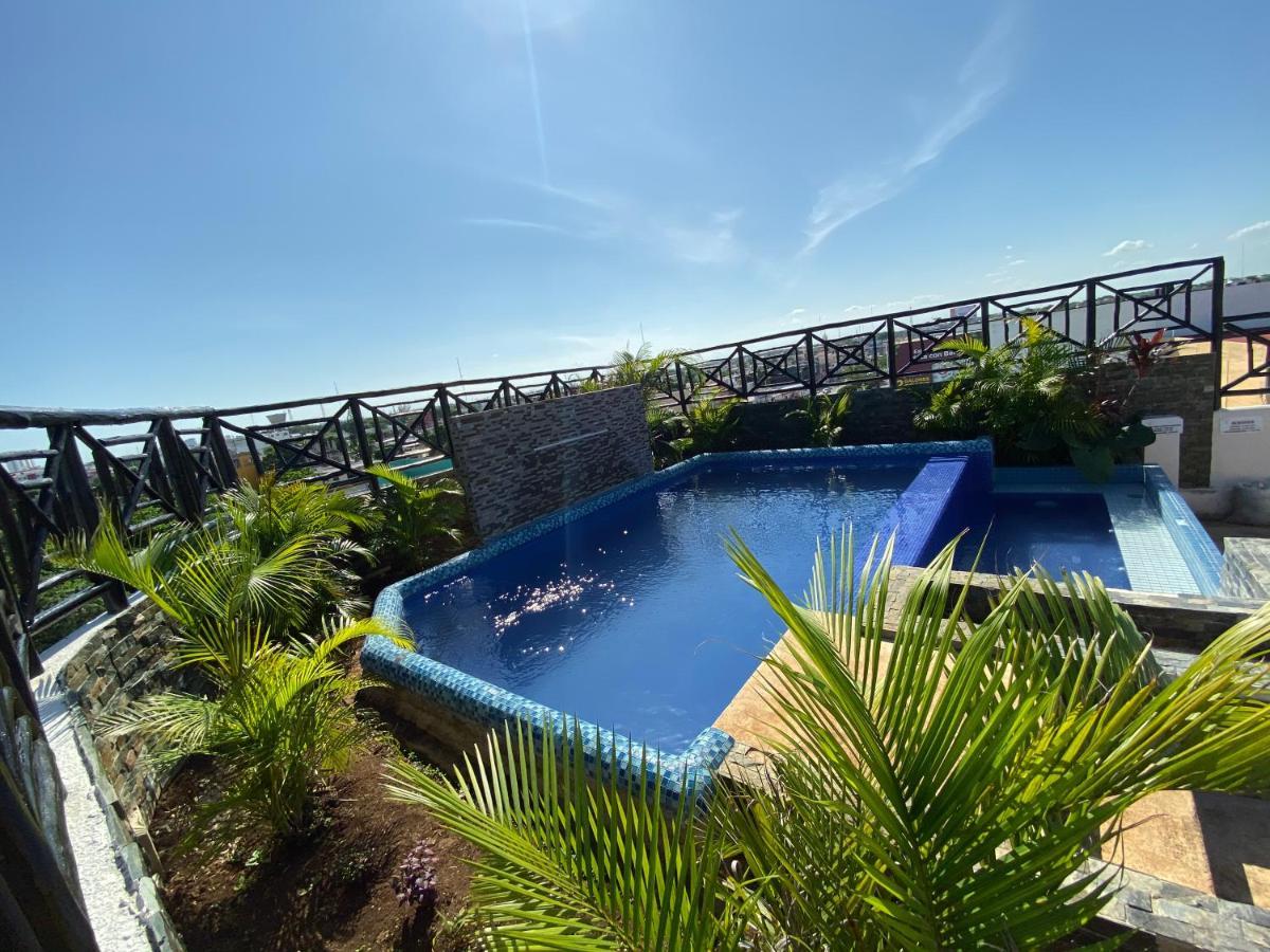 Suites La Roca By R&T Cancún Eksteriør bilde