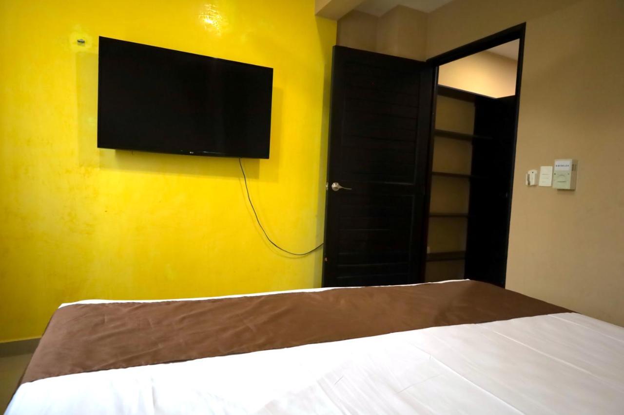 Suites La Roca By R&T Cancún Eksteriør bilde